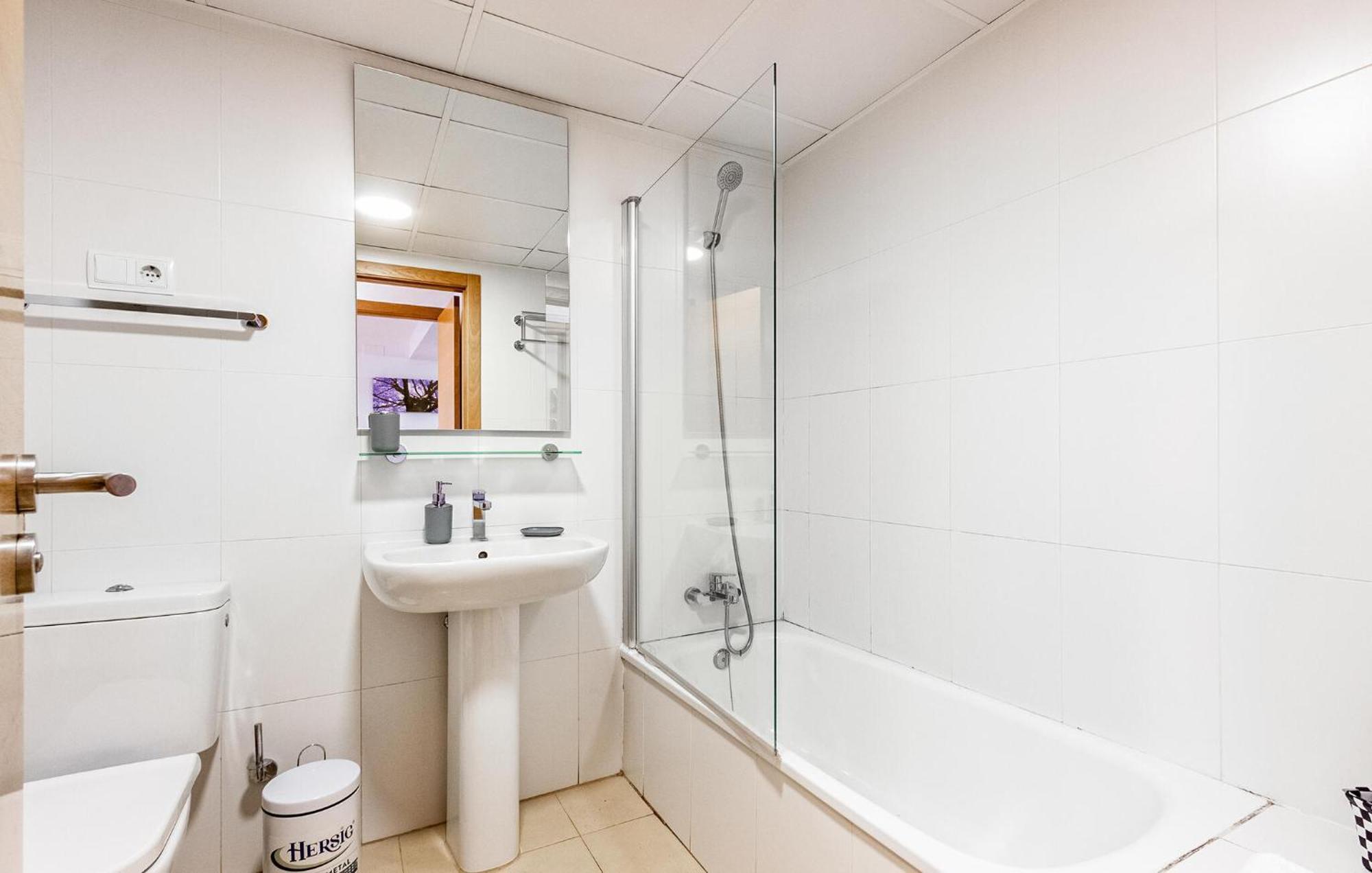 1 Bedroom Beautiful In Pacheco * Torre-Pacheco